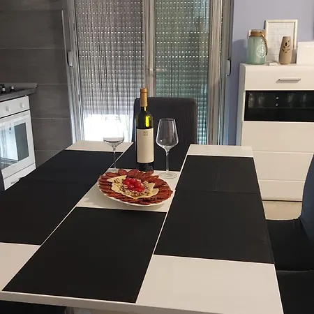 Luminous Apartament *