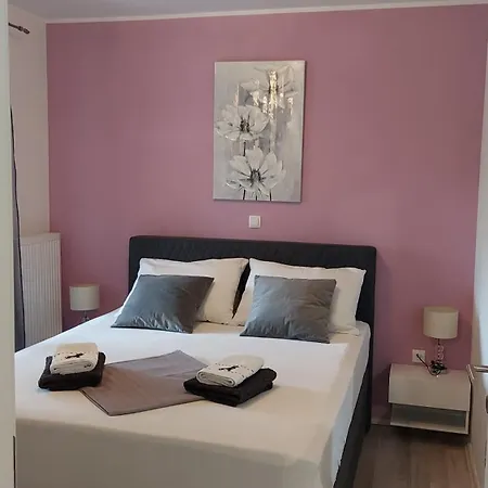 Luminous Apartament *